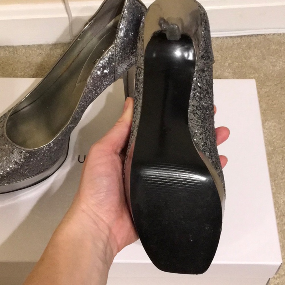 Guess sparkly heels - Picture 2 of 3